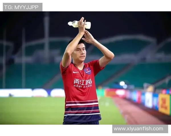 黄希扬的奋斗历程与成就揭秘:从平凡到卓越的成长之路 黄希扬的奋斗历程与成就揭秘:从平凡到卓越的成长之路